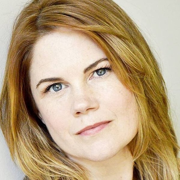 Jennifer Hall