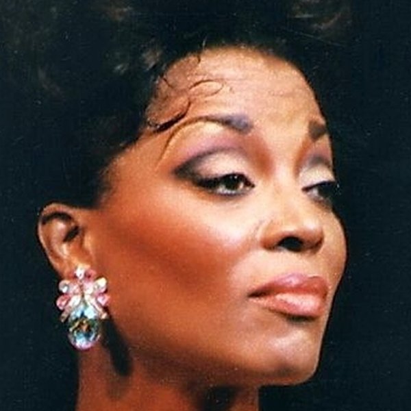 Wilhelmenia Fernandez