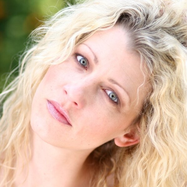 Jennifer McComb