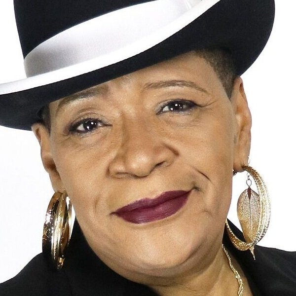 Marsha Warfield