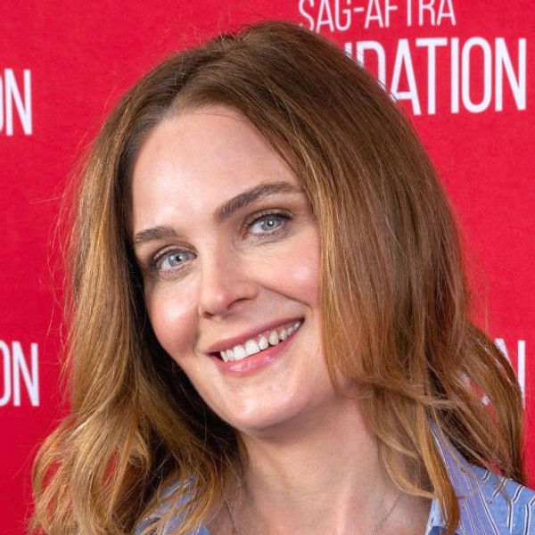 Emily Deschanel
