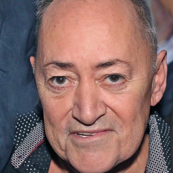 Ángel Salazar