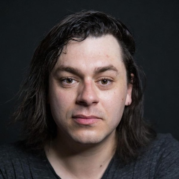 Angus Neale