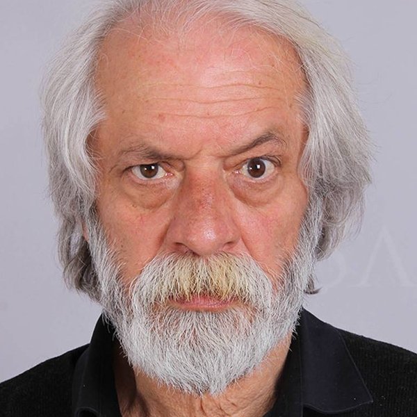 İzzet Çivril
