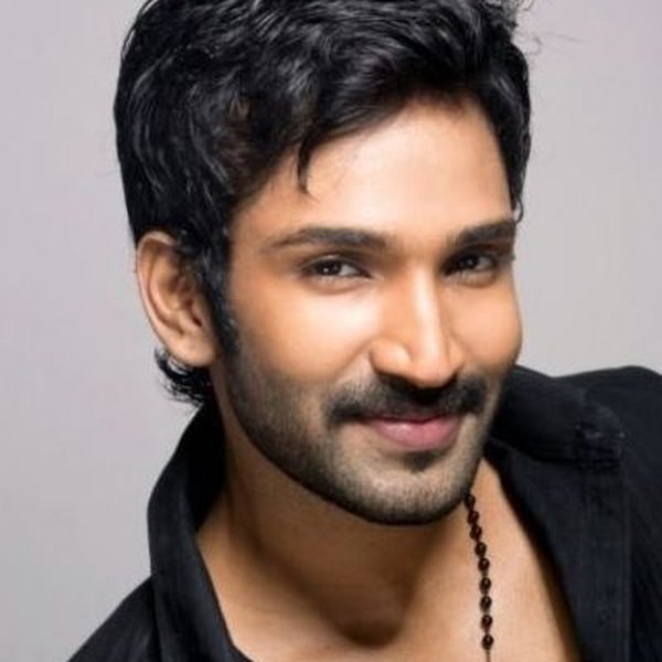Aadhi Pinisetty