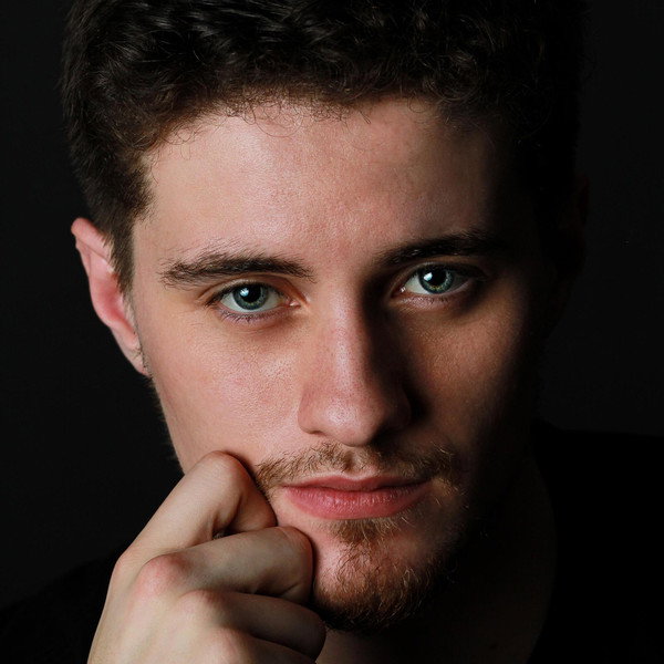 Nicholas Runfolo