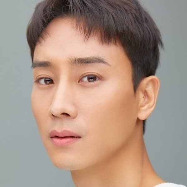 Jung Hwan