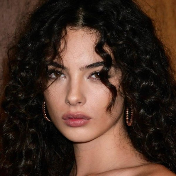 Deva Cassel