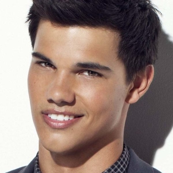 Taylor Lautner