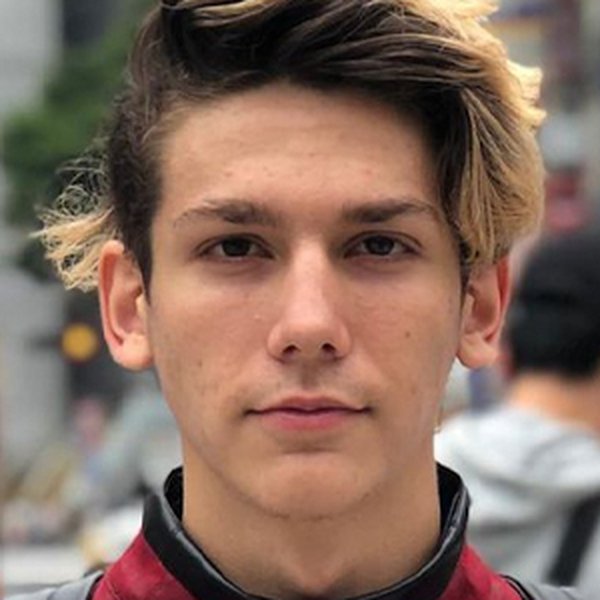 Nicholai Perrett