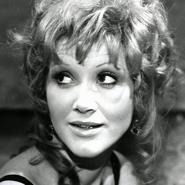 Nathalie Courval