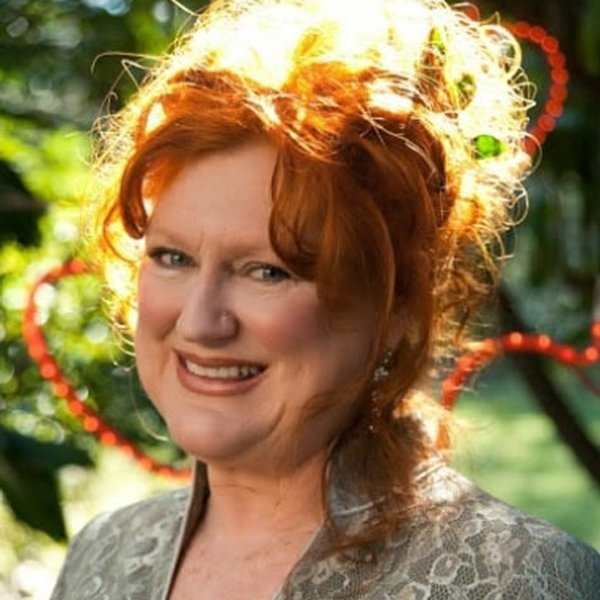 Julie McGregor