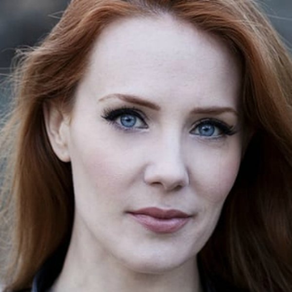 Simone Simons