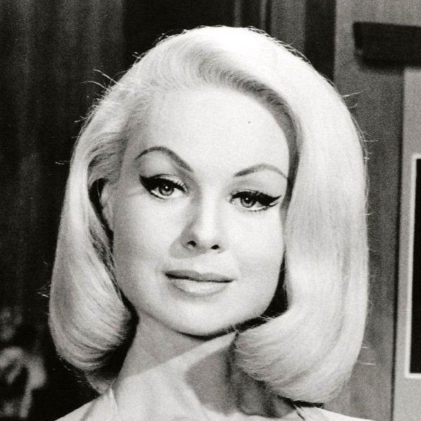 Joi Lansing