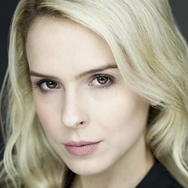 Emma Barratt