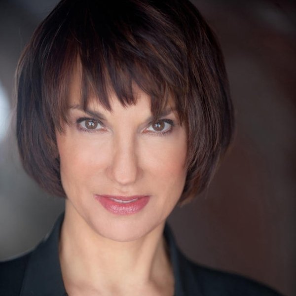Gloria Mann
