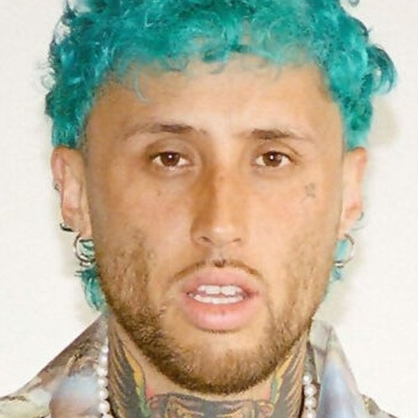 Lance Savali