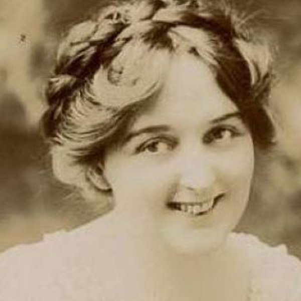 Evelyn Moore