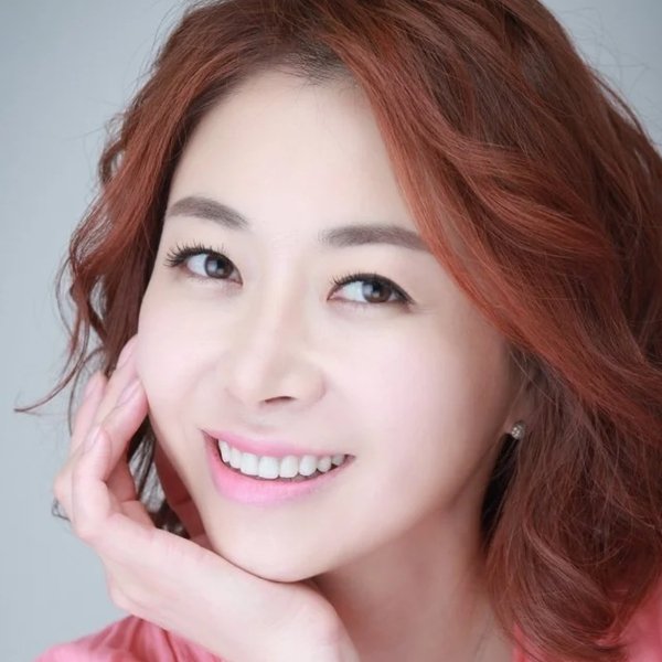 Hwang Hyo-eun
