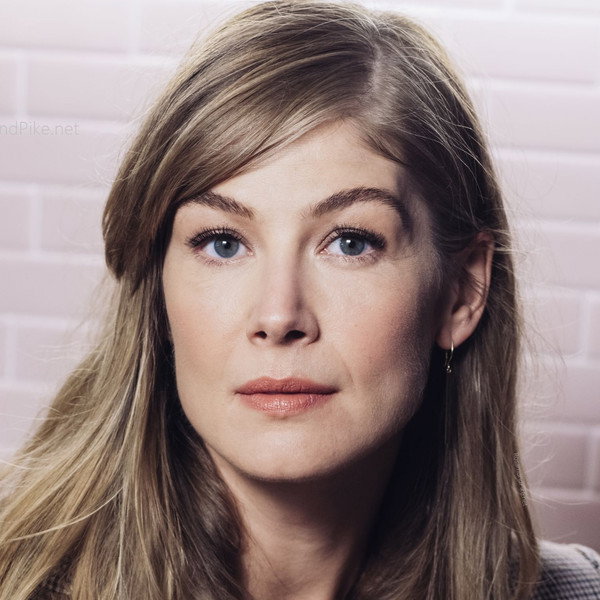 Rosamund Pike
