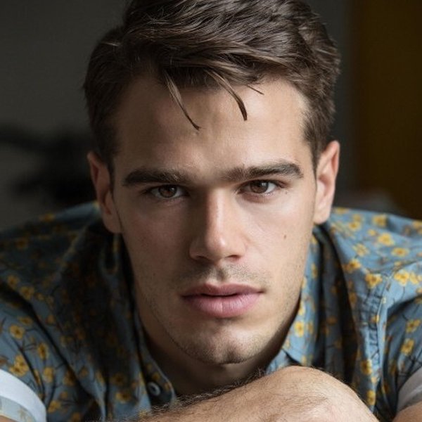 Tucker Des Lauriers