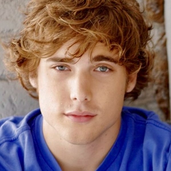 Dustin Milligan