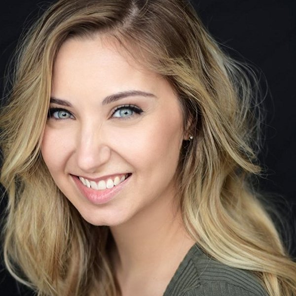 Laura Carly Miller
