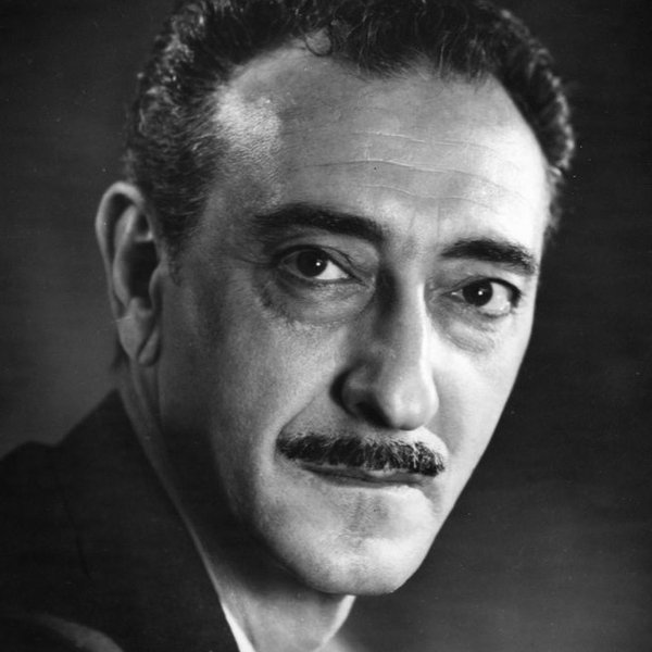 Arnold Moss