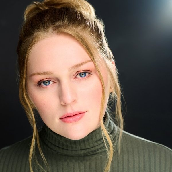 Julia Linger