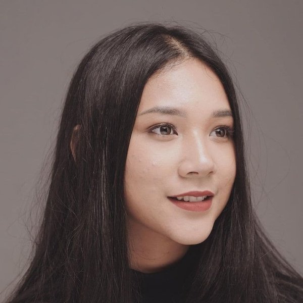 Agnes Naomi