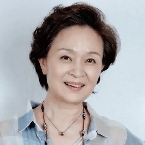 Lau Lee-Lee