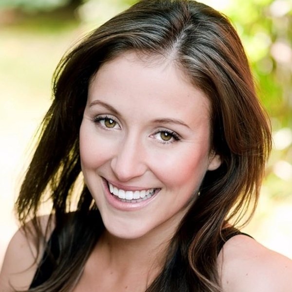 Nicola Elbro