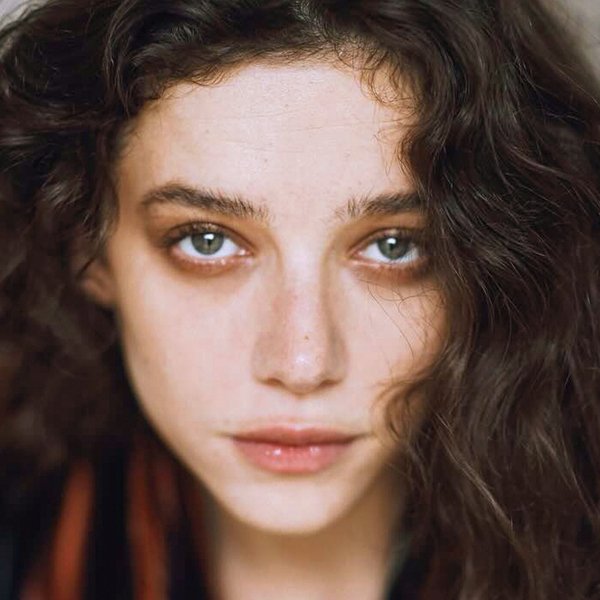 Zoé Adjani