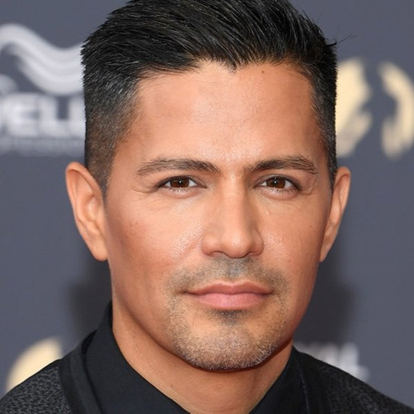 Jay Hernandez