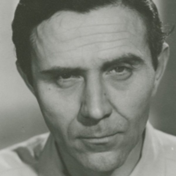 Erik Hell