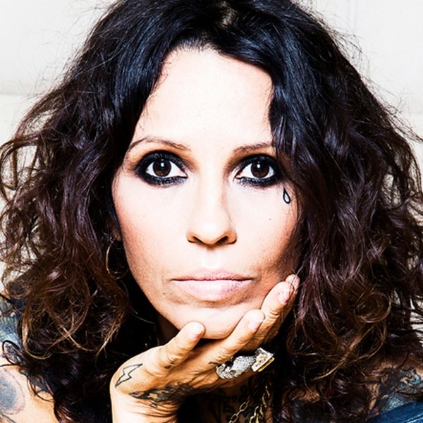 Linda Perry