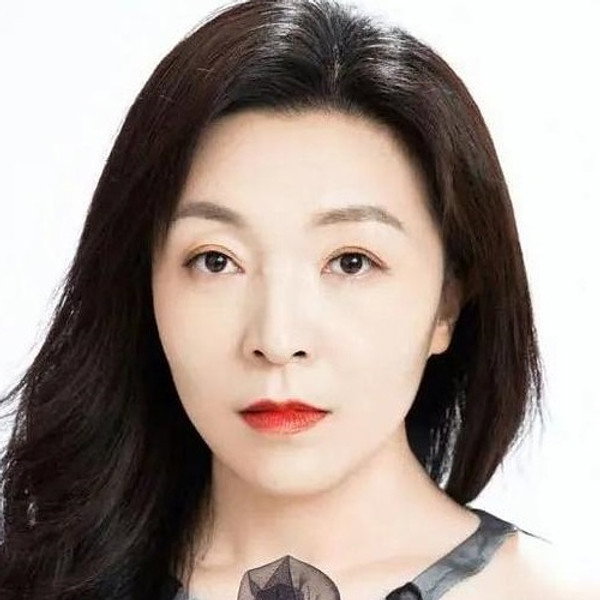 Yuan Yuan