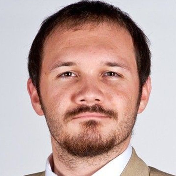 Deniz Celiloğlu