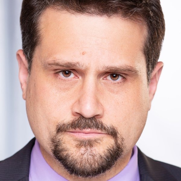 Luis R. Hernandez
