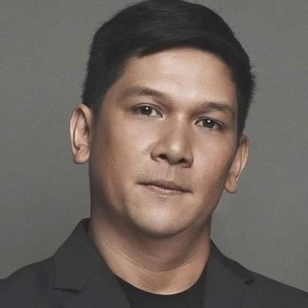 Mark Escueta