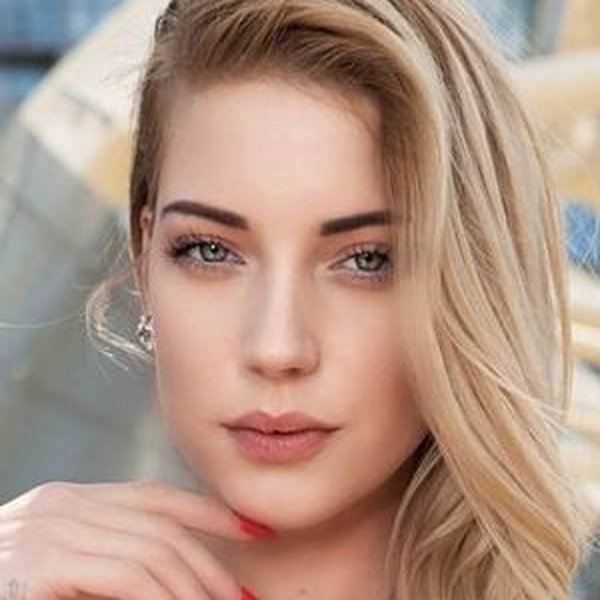 Emily Crighton