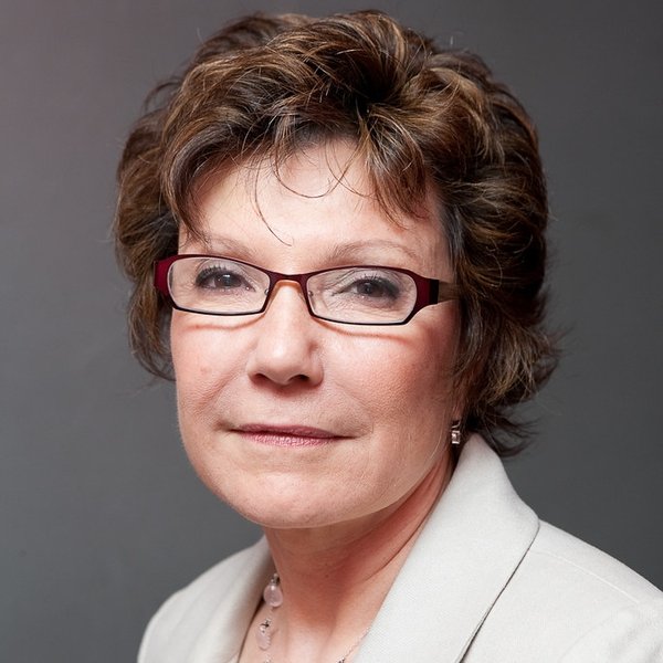 Deborah Amos