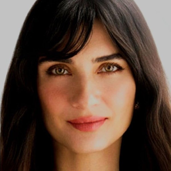 Tuba Büyüküstün