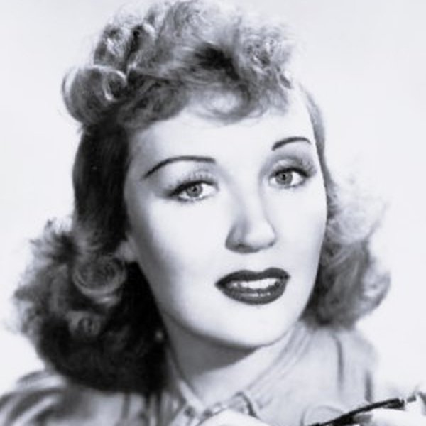 Muriel Angelus