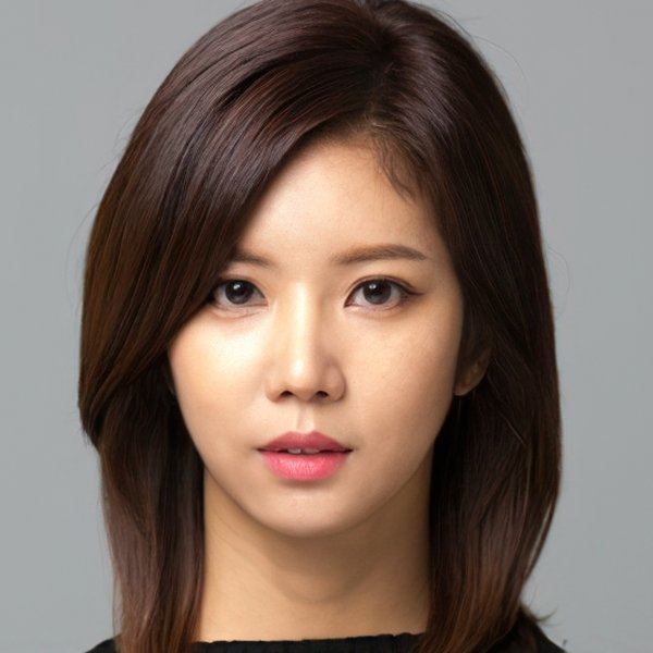 Sin Ye-jin