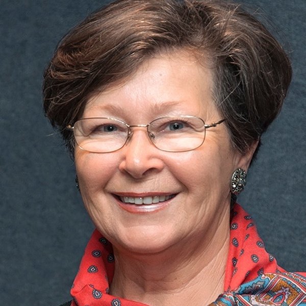 Angéla Császár