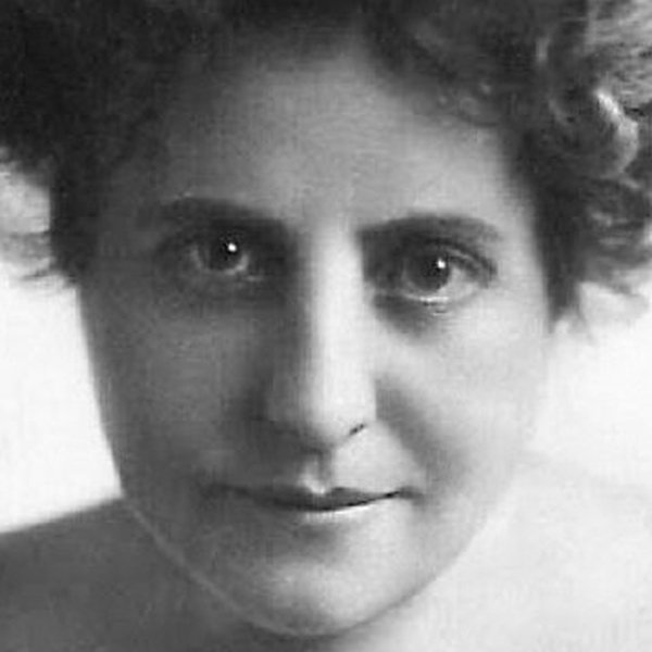 Alice Davenport