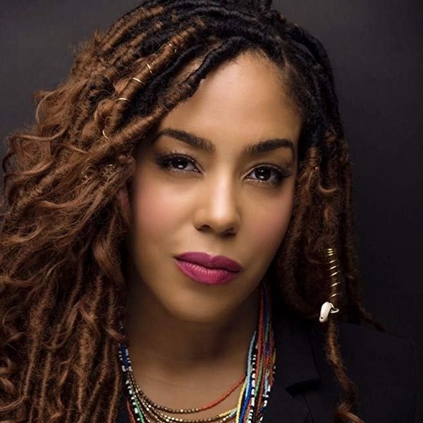 De'Adre Aziza