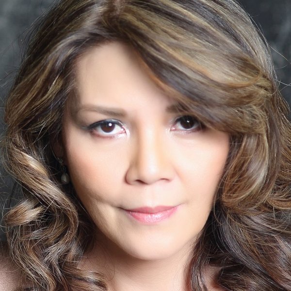 Rina Reyes