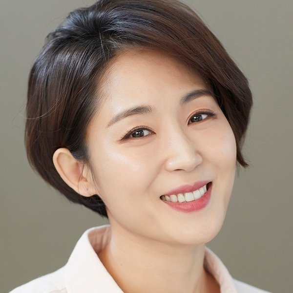 Son Ji-yoon
